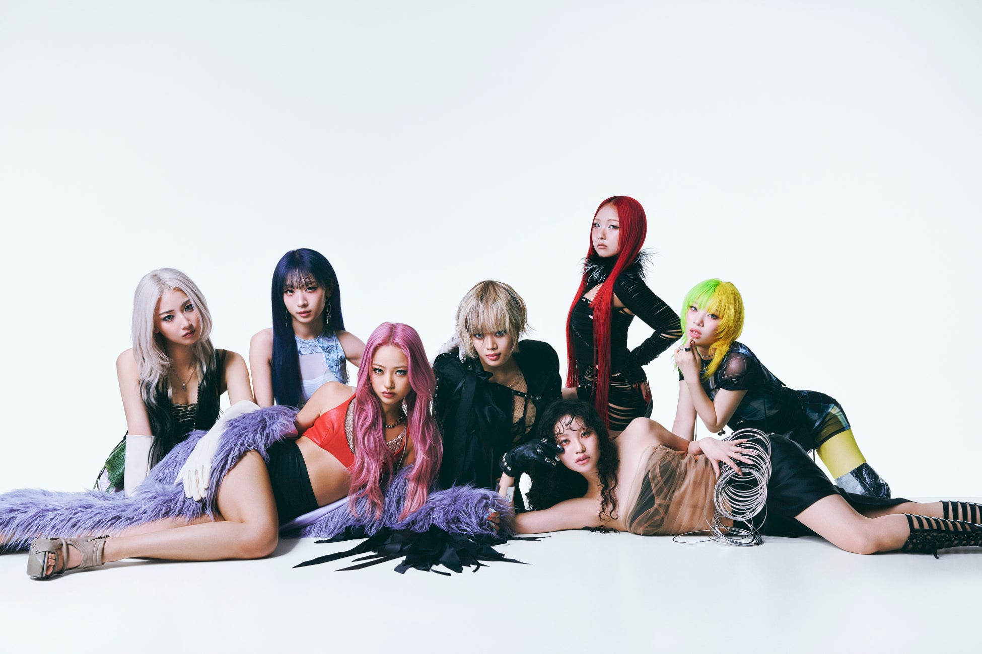 HANA、約5か月ぶりとなる大胆なビジュアルチェンジ。次作リリースに向けいよいよ始動