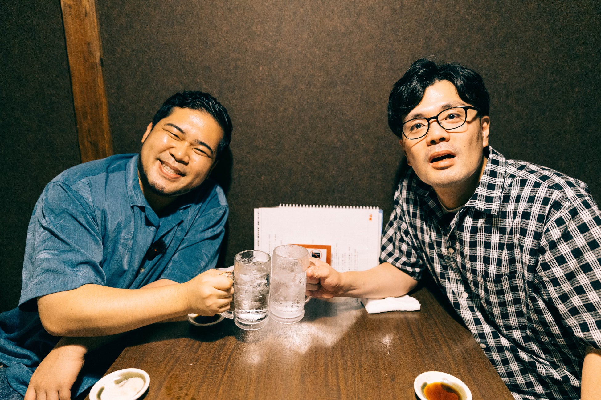 令和ロマン松井ケムリ×マユリカ阪本が高円寺でサシ飲み！「パパ友になってもらえないですか？」『松井ケムリの路地酔い気分。』♯1 9月20日（日）22:00 ♯2 9月27日（日）22:00 放送